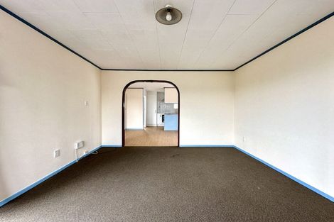 Photo of property in 1/14 Dalmatia Place, Henderson, Auckland, 0612