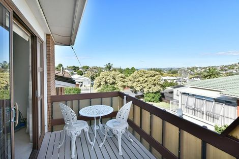 Photo of property in 1/9 Red Beach Road, Red Beach, 0932