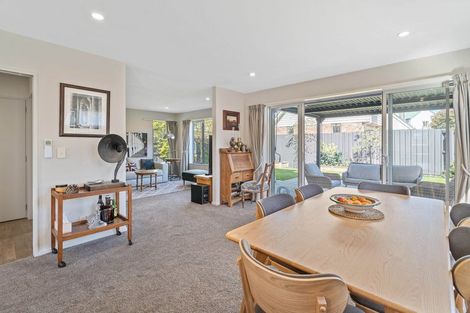 Photo of property in 49 Trafalgar Street, St Albans, Christchurch, 8014