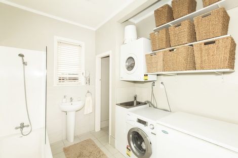 Photo of property in 255 Fox Street, Hamilton East, Hamilton, 3216