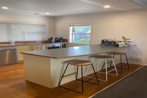 Photo of property in 1/32 Hellyers Street, Birkdale, Auckland, 0626