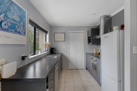 Photo of property in 209a Kenilworth Road, Mayfair, Hastings, 4122