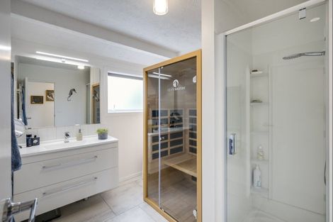 Photo of property in 51 Churchill Drive, Taradale, Napier, 4112