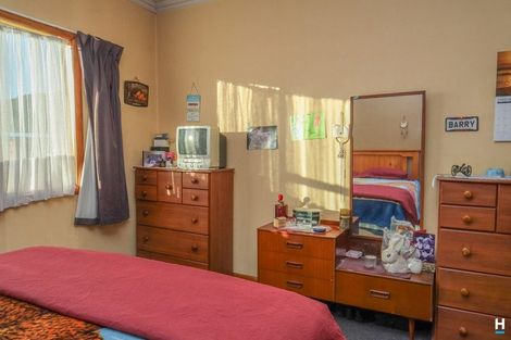 Photo of property in 1 Ross Street, Dunollie, Runanga, 7803