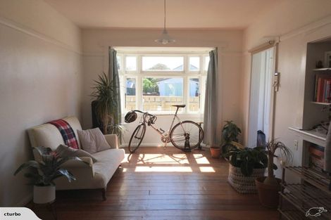 Photo of property in 131 Apu Crescent, Lyall Bay, Wellington, 6022
