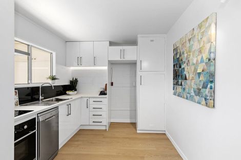 Photo of property in 3/195 Waterloo Road, Hutt Central, Lower Hutt, 5010