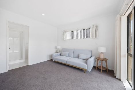 Photo of property in 9 Starlight Cove, Hobsonville, Auckland, 0618