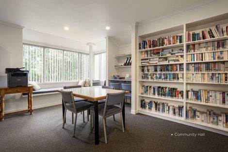 Photo of property in 55 Sovereign Isle Lane, Rototuna, Hamilton, 3210