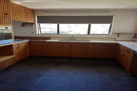 Photo of property in 37 Postgate Drive, Whitby, Porirua, 5024