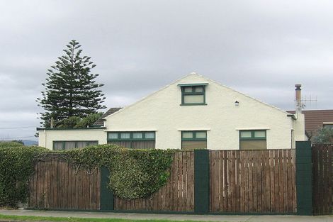 Photo of property in 59-60 Marine Parade, Paraparaumu Beach, Paraparaumu, 5032