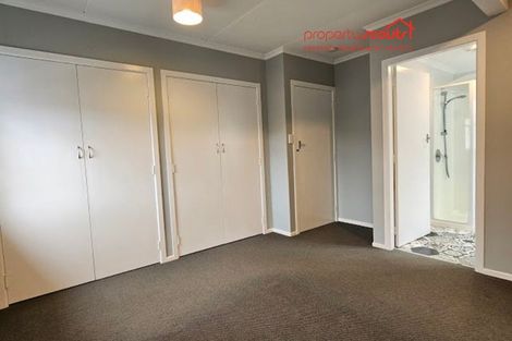 Photo of property in 8 Rimu Street, Waikanae, 5036