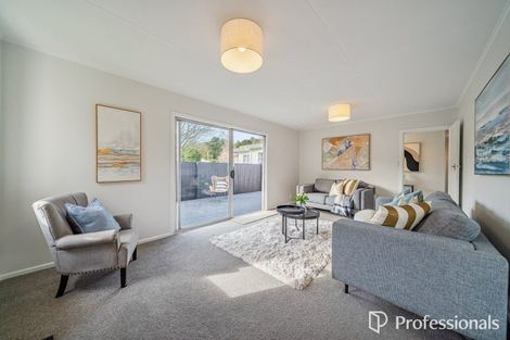 Photo of property in 22 Golf Road, Manor Park, Lower Hutt, 5019