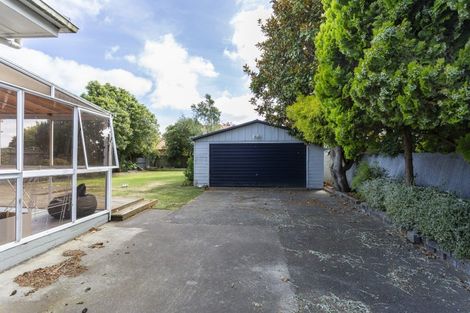 Photo of property in 422 Yaldhurst Road, Russley, Christchurch, 8042