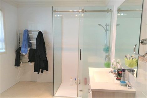 Photo of property in 165 Coronation Road, Hillcrest, Auckland, 0627