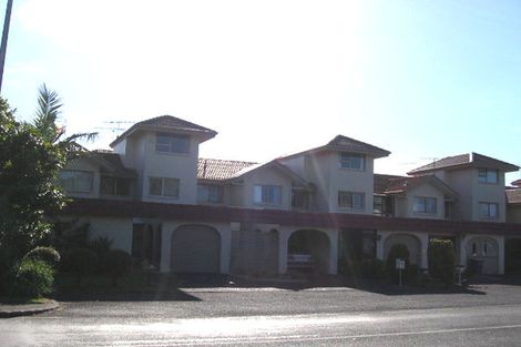 Photo of property in 7/3 Glen Road, Browns Bay, Auckland, 0630