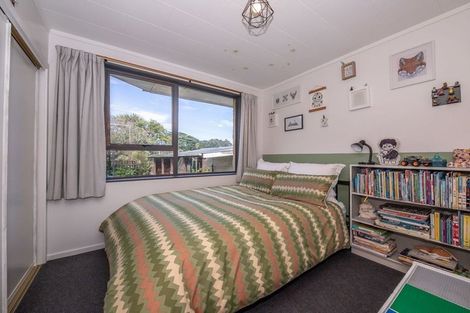 Photo of property in 25 Ngahue Crescent, Carters Beach, Westport, 7825