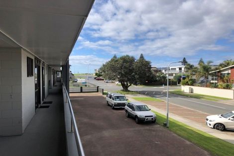 Photo of property in 40 Maunganui Road, Mount Maunganui, 3116