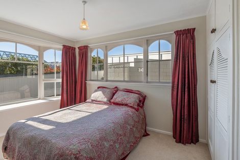 Photo of property in 2/79d Dyers Pass Road, Cashmere, Christchurch, 8022