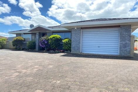 Photo of property in 1/22 Steeple Rise, Pakuranga, Auckland, 2010