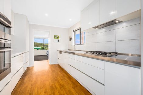 Photo of property in 86 Mana Esplanade, Paremata, Porirua, 5026