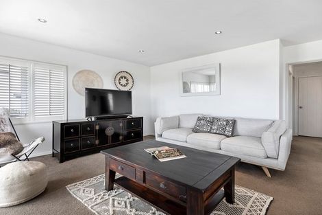 Photo of property in 960a Papamoa Beach Road, Papamoa Beach, Papamoa, 3118