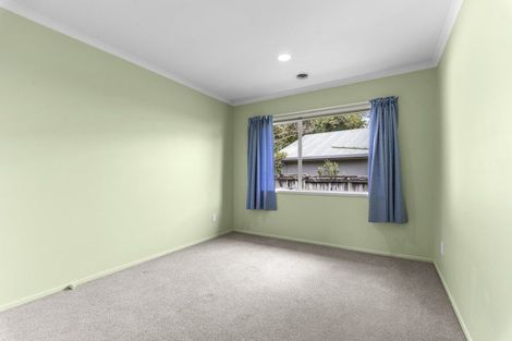 Photo of property in 12 Davies Road, Hurdon, New Plymouth, 4310