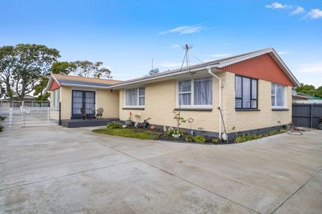 Photo of property in 12 Carters Road, Aranui, Christchurch, 8061