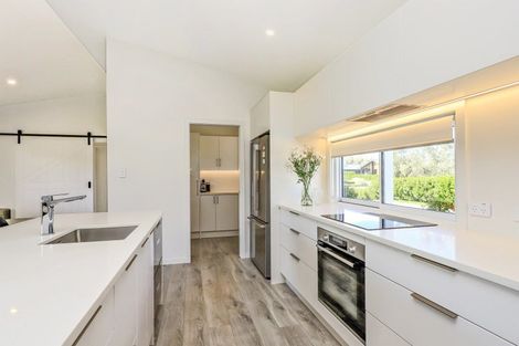 Photo of property in 2 Cape Grove, Haumoana, 4180