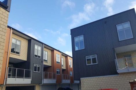 Photo of property in 7u4 Vialou Street, Hamilton Central, Hamilton, 3204