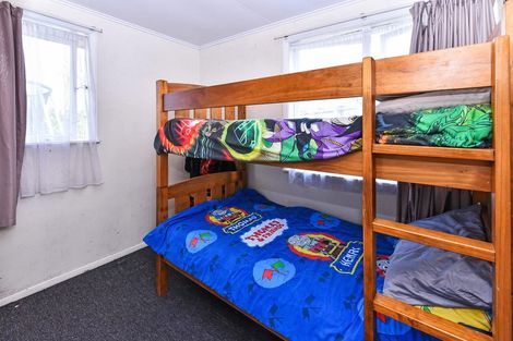 Photo of property in 22 Mayflower Close, Mangere East, Auckland, 2024