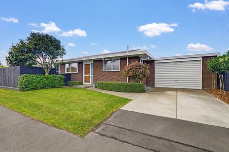 Photo of property in 2/63 Gainsborough Street, Hoon Hay, Christchurch, 8025