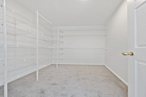 Photo of property in 31 Makora Road, Massey, Auckland, 0614