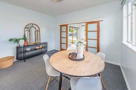 Photo of property in 12 Ward Street, Aramoho, Whanganui, 4500