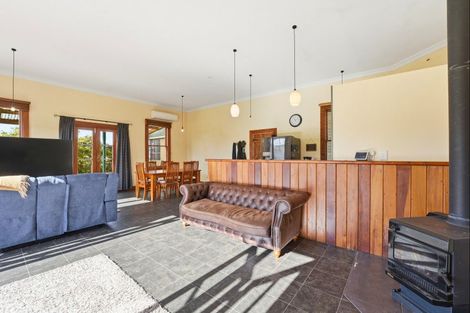 Photo of property in 118 Mclean Street, Woodville, 4920