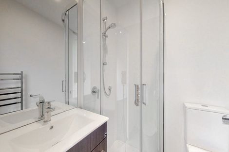 Photo of property in 62u7 Spenmoor Street, Newlands, Wellington, 6037