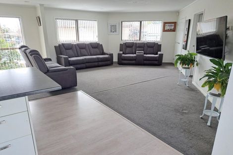 Photo of property in 7 Orville Place, Mangere, Auckland, 2022