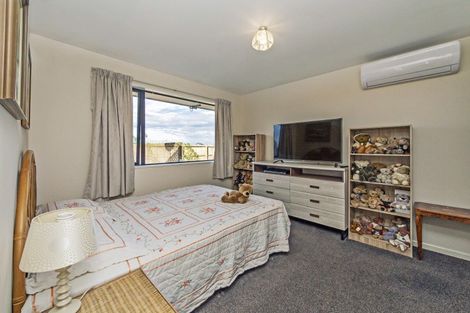 Photo of property in 13 Brooker Place, Kirwee, Darfield, 7571