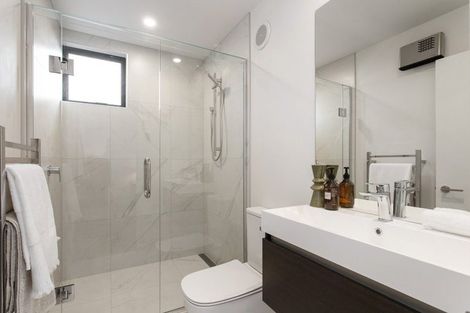Photo of property in 3/27 Division Street, Riccarton, Christchurch, 8041