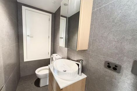 Photo of property in 305/28 Killarney Street, Takapuna, Auckland, 0622