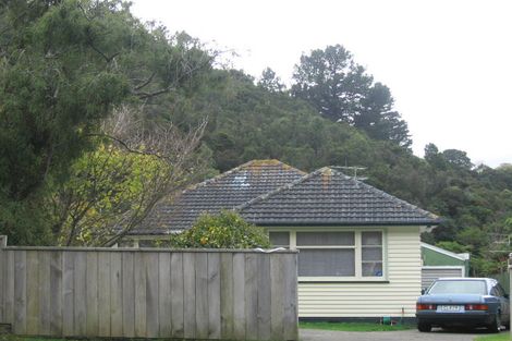 Photo of property in 54 Raukawa Street, Stokes Valley, Lower Hutt, 5019