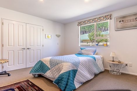 Photo of property in 44 He Awa Crescent, Waikanae, 5036