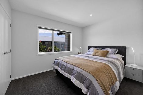 Photo of property in 2 Midsummer Avenue, Stratford, 4332