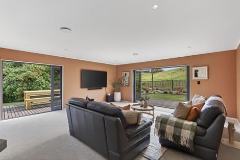 Photo of property in 529 Frankley Road, Hurworth, New Plymouth, 4371