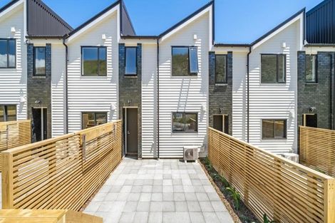 Photo of property in 37 Holystone Road, Whitby, Porirua, 5024