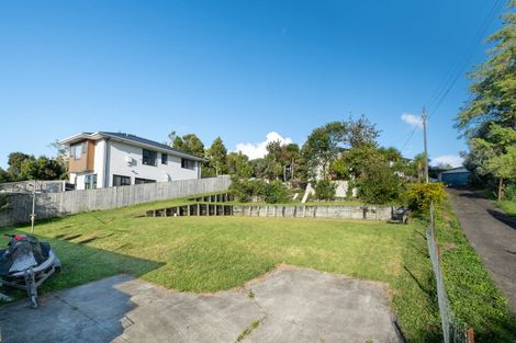 Photo of property in 208c Henderson Valley Road, Henderson, Auckland, 0612