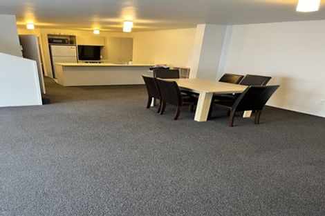 Photo of property in 8 Torrens Terrace, Mount Cook, Wellington, 6011