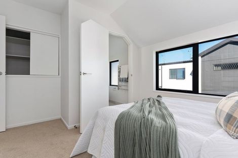 Photo of property in 6 Gilberthorpes Road, Islington, Christchurch, 8042