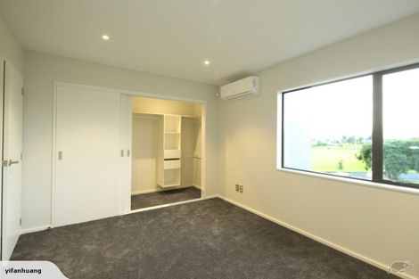 Photo of property in 27 Meritage Lane, Te Atatu South, Auckland, 0610