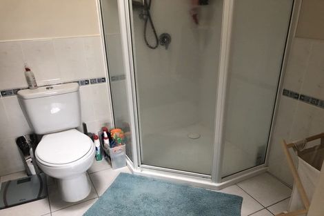 Photo of property in 3/102 Greenhithe Road, Greenhithe, Auckland, 0632