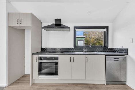 Photo of property in 9 Falstaff Street, Stratford, 4332